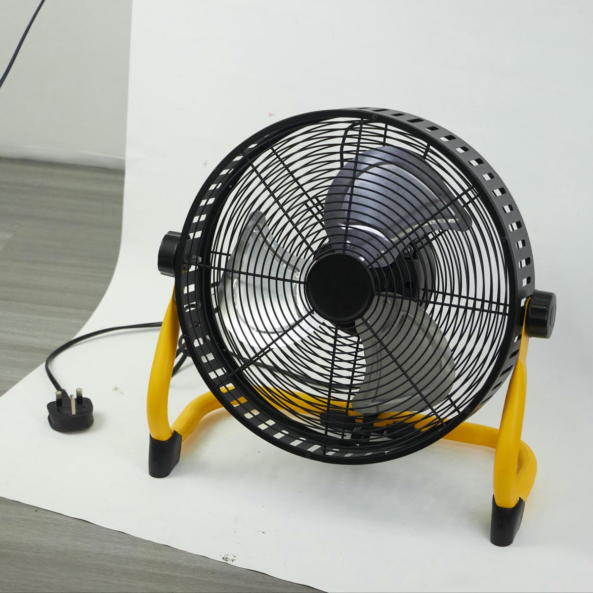 Everstar Rechargeable Fan Cordless 12 Inch High-Velocity Portable Metal Housing Type-C Charging 9 Speed Regulation