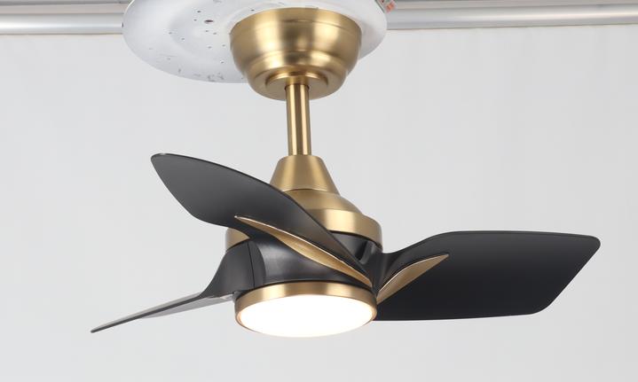 32'' straight ceiling fan light